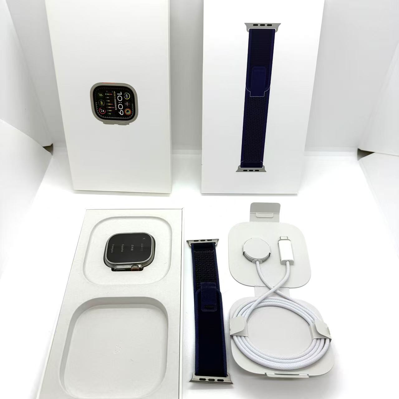 中古美品]Apple Watch Ultra2 Cellular 49mm ナチュラルチタニウム 