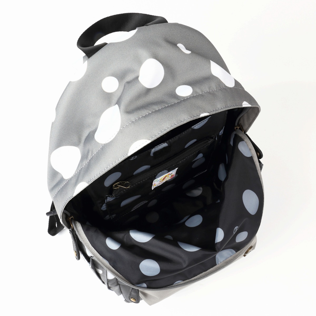 【実用新案特許取得】〈TONYstyle〉ぴたっリュック＜水玉グレー＞ 疲れないリュック 姿勢が良くなるリュック ズレないリュック ずれないリュック リュックサック 軽量 疲れにくい 姿勢が良くなる 水玉柄 ドット柄 撥水加工 バッグ