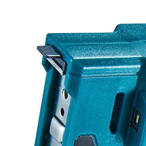 マキタ　18V　充電式タッカ（RT線）ST112DRG　6.0Ah Li-ion電池(BL1860B)1個　充電器(DC18RF)　ケース