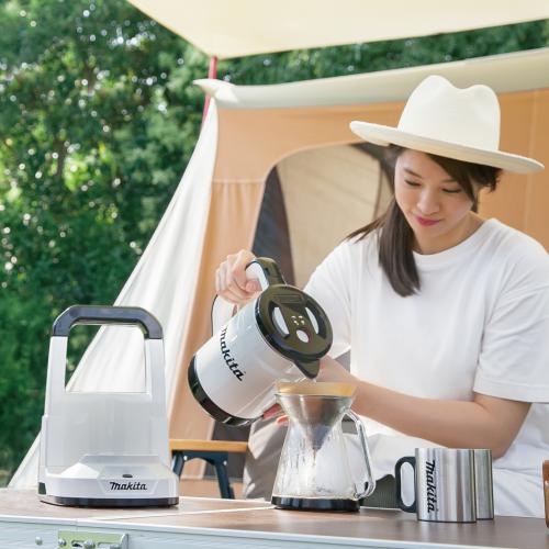 マキタ　36V（18V+18V）充電式ケトル（青）KT360DZ　※充電池別売