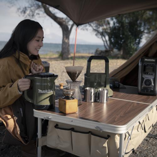  マキタ　40Vmax　充電式ケトル（オリーブ）KT001GZO　※充電池別売