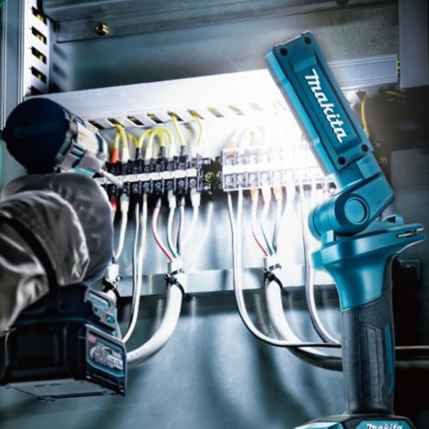 マキタ　40Vmax　充電式LEDワークライト　ML006G　※ライトのみ（充電池・充電器別売）