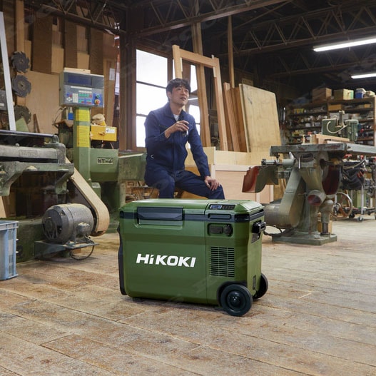 HIKOKI（ハイコーキ）18V　コードレス冷温庫（サンドベージュ）UL18DC(NMB)　※電池別売／18V・14V・AC100V・車載電源(DC12V)対応