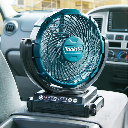 マキタ　14.4V／18V／AC100V　充電式ファン(扇風機)　首振り機能付　CF102DZ　本体のみ（充電池・充電器別売）