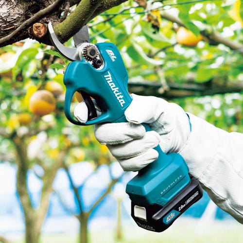 マキタ 10.8V 充電式せん定ハサミ UP100DZ 本体のみ(充電池・充電器・ケース別売)