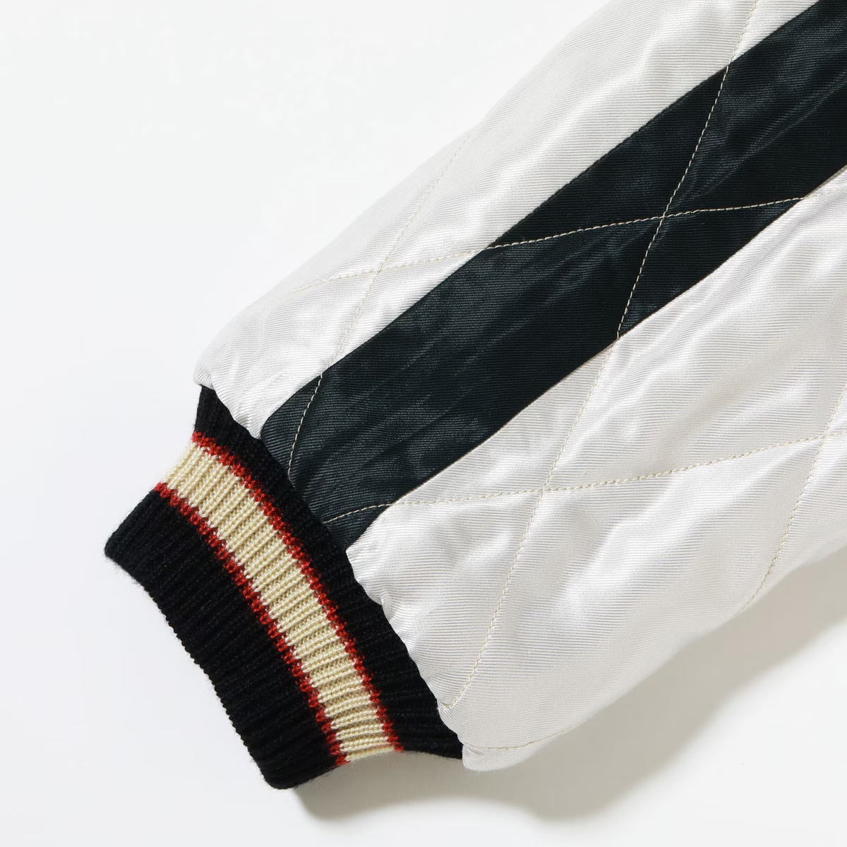 �ڥơ��顼���Ρʥơ��顼�ȥ��襦�ˡ�tt15973-219 / Mid 1950s Style Acetate Quilted Souvenir Jacket ��WHITE TIGER�� �� ��DUELLING DRAGONS�� �� �ۥ磻�ȥ������� ζ �ɥ饴�� �����ơ��� ����ƥ��� ��������� �����٥˥����㥱�å�