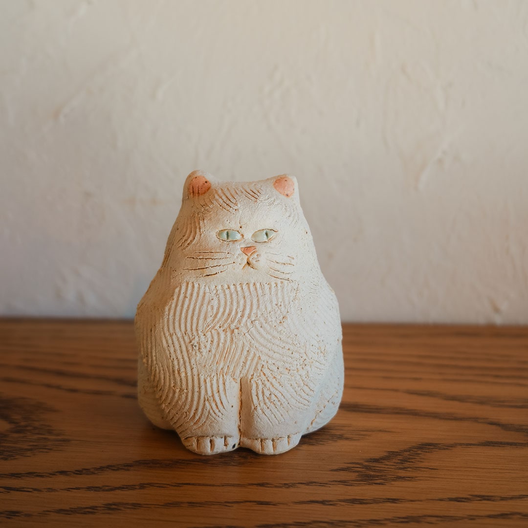 ふわふわのネコ 幸生窯「フワフワ 大」｜巣まいと暮らしの店 トリノス オンラインショップ