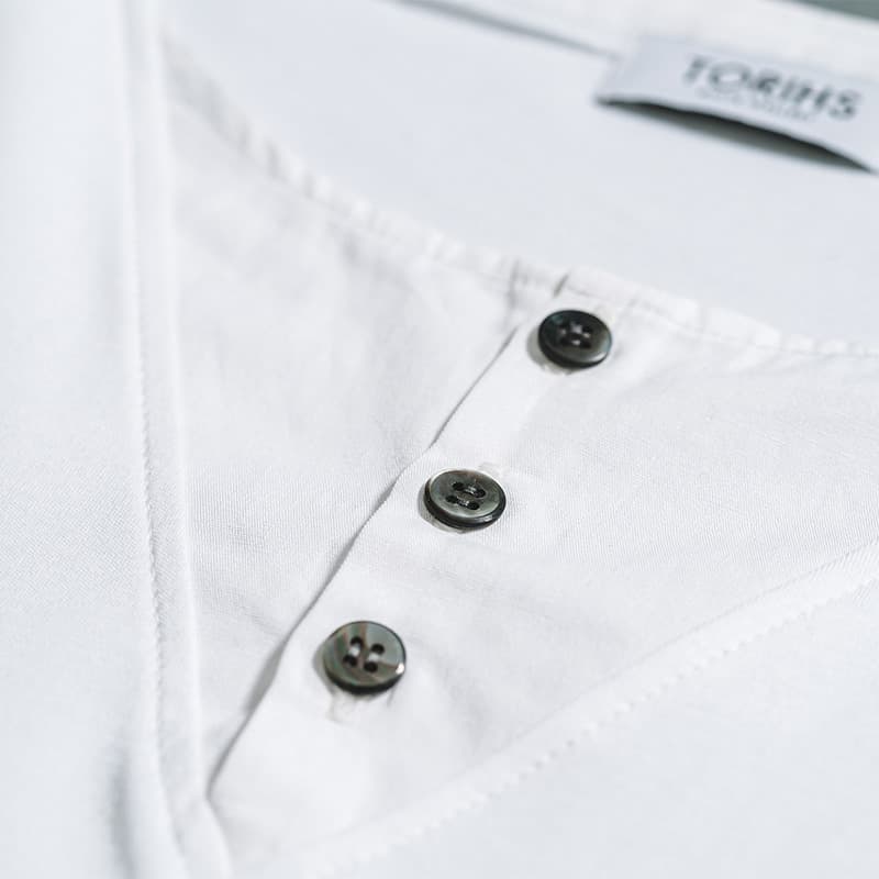 究極のコットン使用【大人のドレスTシャツ/ヘンリーネック】スマートフィット