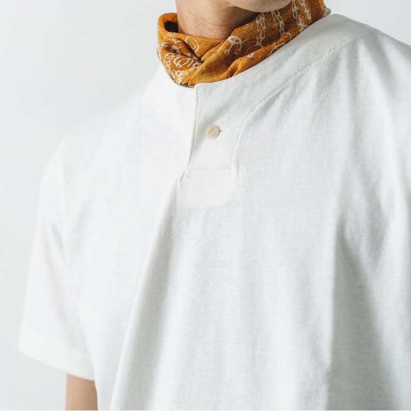 至高の着心地【吊り編みヘンリーネックTシャツ】ボールドフィット