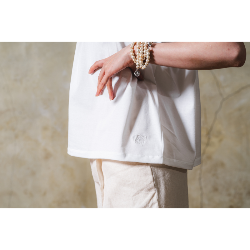 フレンチスリーブのゆったりT【ネックギャザーTシャツ】