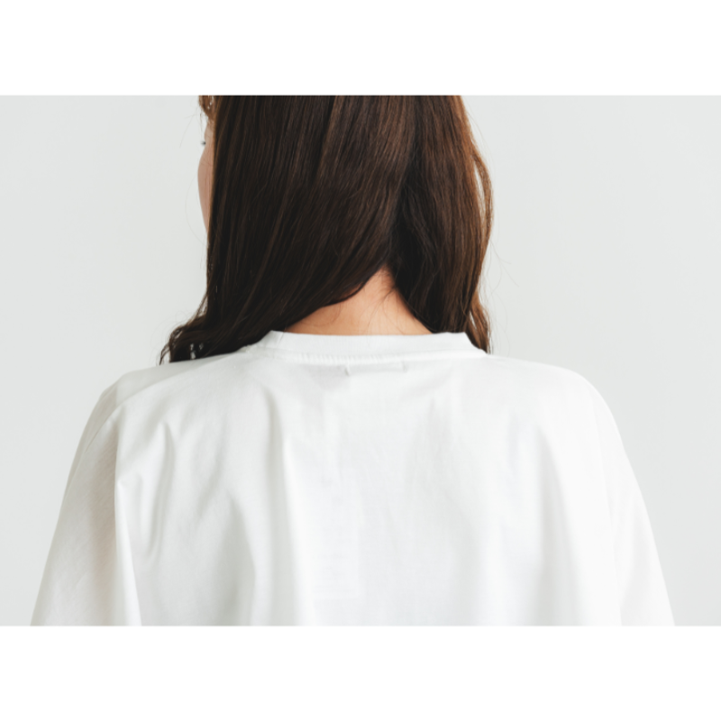 寒暖差を感じやすい肩を守る2way【ケープ付Tシャツ】