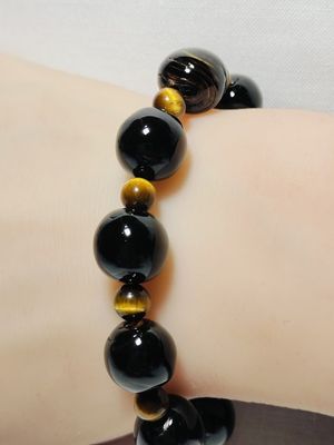 black coral / 黒珊瑚 置物 台 希少黒珊瑚の丸玉ブレスレット【岡田黒珊瑚工房】 |鳥取の特産