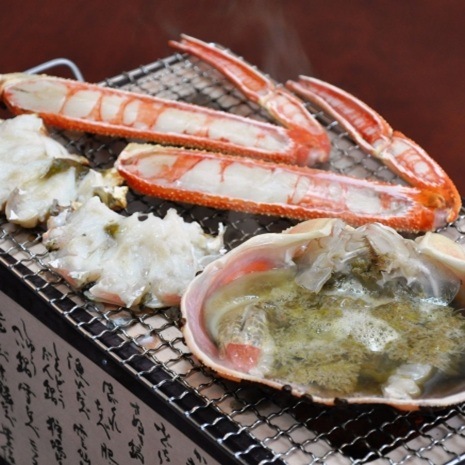 特別価格！訳あり！新鮮松葉ガニ【中】700g以上【さかなや新鮮組