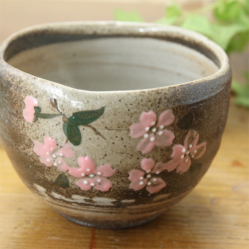 【益子焼】ミニサイズのカフェオレボウル【下に刷毛目ライン・さくら模様・単品1個】