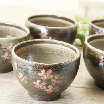 【益子焼】ほっこり丸形のさくら煎茶カップ【単品1個】