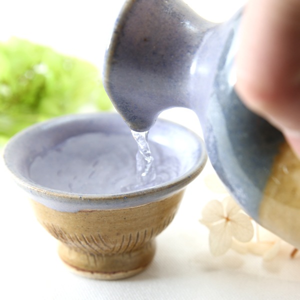 【益子焼】釉シリーズ 酒器セット 酒器揃え クシ目のデザインバイオレットと薄あめ釉 【とっくり1本・おちょこ2個のセット】