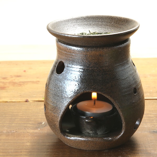 【益子焼】 癒やしの茶香炉セット アロマポット 陶器 炭化焼無地 穴ランダム 大きめサイズ(本体1個・上皿1枚・中皿1枚・ろうそく5個・説明書付き)