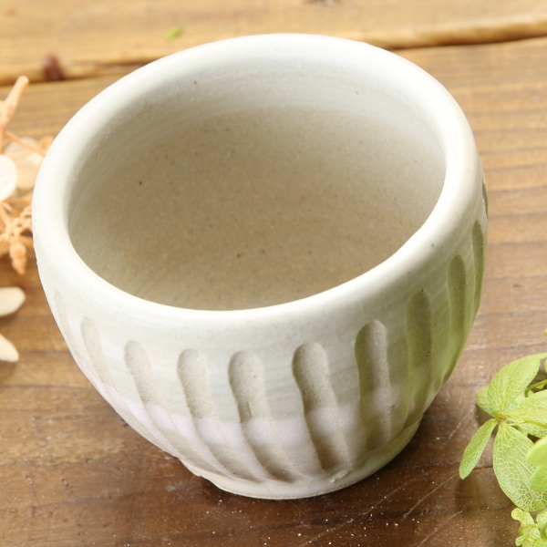 【益子焼】 植木鉢 おしゃれ しのぎ 陶器 サイズ小 小さめ 多肉植物 多肉用 ミニ植木鉢【丸形・薄ピンク&白系色・単品1個】