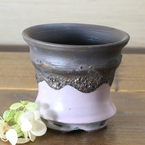 【2026年4月18日20時販売スタート】 3.1号鉢 高さ約8.5cm 植木鉢 陶器鉢 塊根植物 アガベ サボテン コーデックス 【釉美シリーズ・桃釉銀河溶岩流】 作家 陶芸家 横山雄一作 一点物