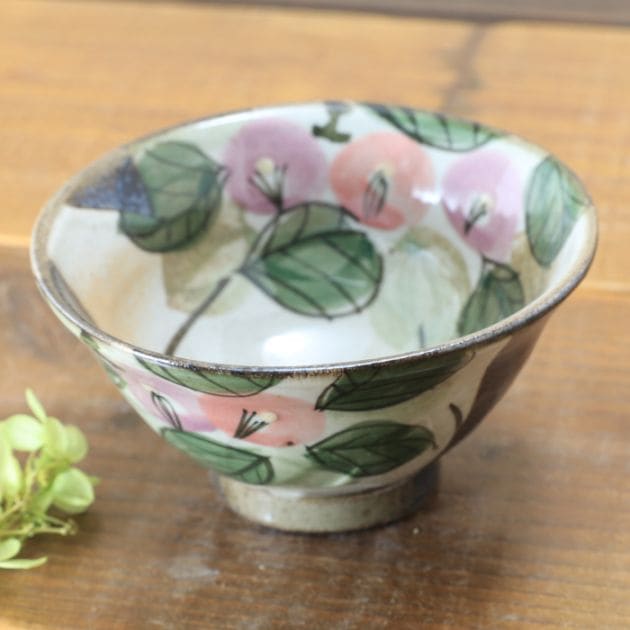 【益子焼】 大きめ メガご飯茶碗 ミニ小丼 しのぎ お茶漬け茶碗 優しい風合いのつばき 【単品１個】