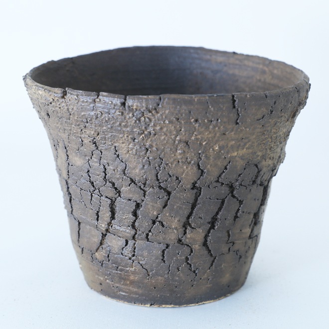 【益子焼】 3.8号鉢 高さ約9.5cm 植木鉢 陶器鉢 塊根植物 アガベ サボテン コーデックス 【炸裂紋鉢 大地の鼓動】 作家 陶芸家 横山雄一作 一点物
