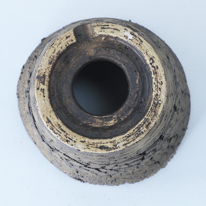 【益子焼】 3.8号鉢 高さ約9.5cm 植木鉢 陶器鉢 塊根植物 アガベ サボテン コーデックス 【炸裂紋鉢 大地の鼓動】 作家 陶芸家 横山雄一作 一点物