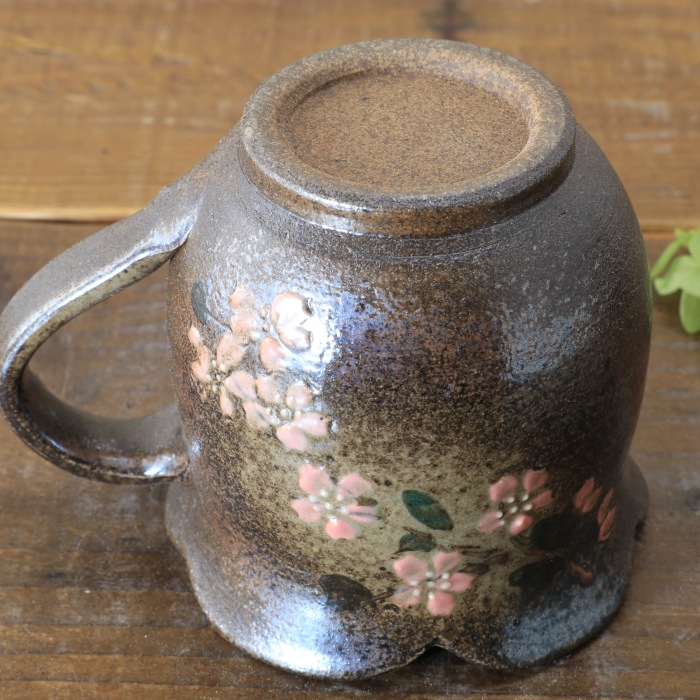 【益子焼】 マグカップ かわいいチューリップみたいな花形 さくら桜 単品1個