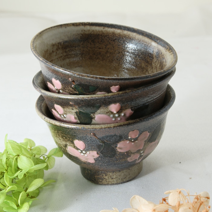 【益子焼】 煎茶カップ 汲み出し 煎茶碗 開いた形 花水木ピンク 単品1個