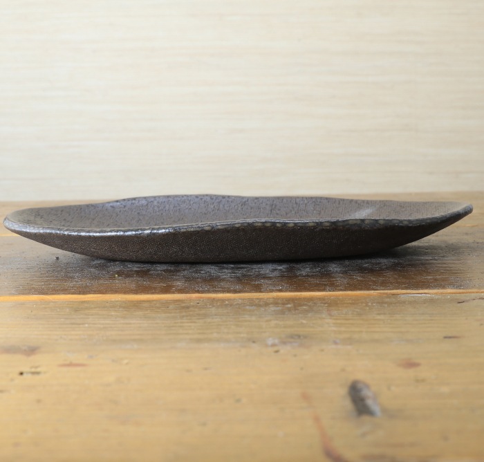 【益子焼】餃子のお皿 炭化焼無地 楕円プレート【単品１枚】