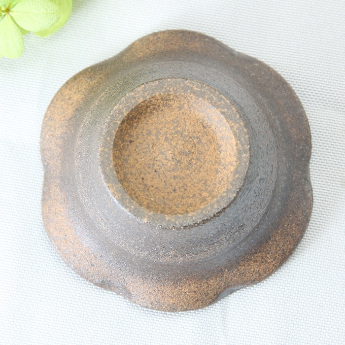 【益子焼】フリル風の変形 小さな豆小鉢 【さくら桜・単品１個】