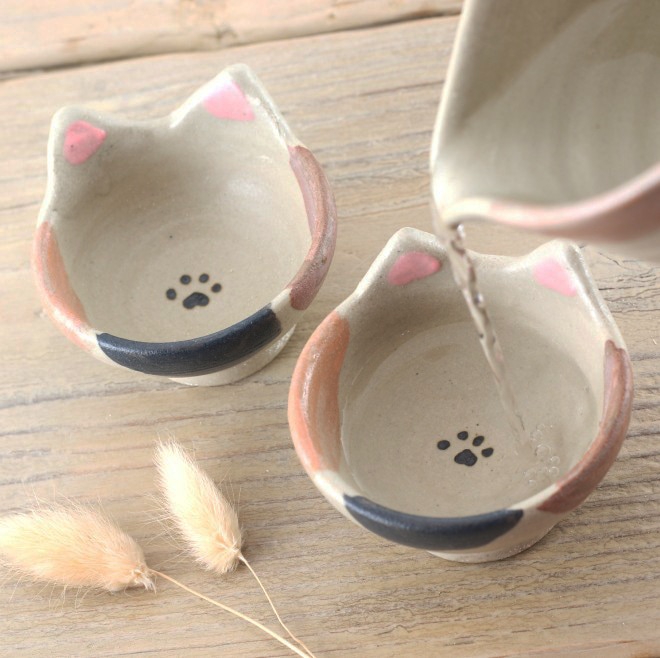 【益子焼】 片口 酒器セット 猫ミミ付き つや消し三毛猫風  肉球 （片口1個、ぐい呑２個のセット）