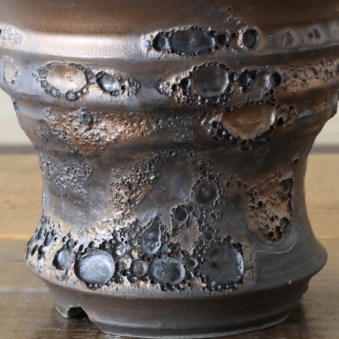 5.8号鉢 高さ約13.5cm 植木鉢 陶器鉢 塊根植物 コーデックス アガベ サボテン 【銀河鉢クレーター】 作家 陶芸家 横山雄一作 一点物