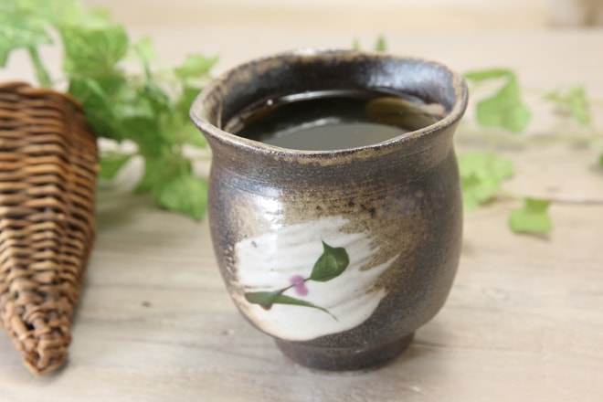 【益子焼】刷毛目つゆ草の湯呑み