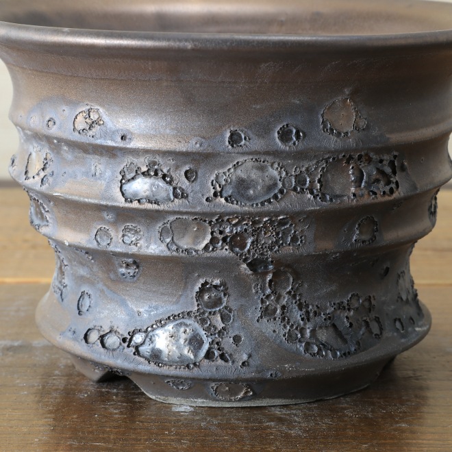 5.8号鉢 高さ約11.5cm 植木鉢 陶器鉢 塊根植物 コーデックス アガベ サボテン 【銀河鉢クレーター】 作家 陶芸家 横山雄一作 一点物