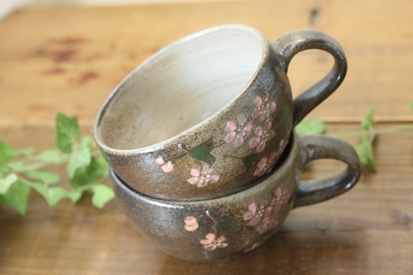 【益子焼】大きめたっぷりサイズ 取っ手付きのカフェオレボウル スープボウル【さくら・単品1個】