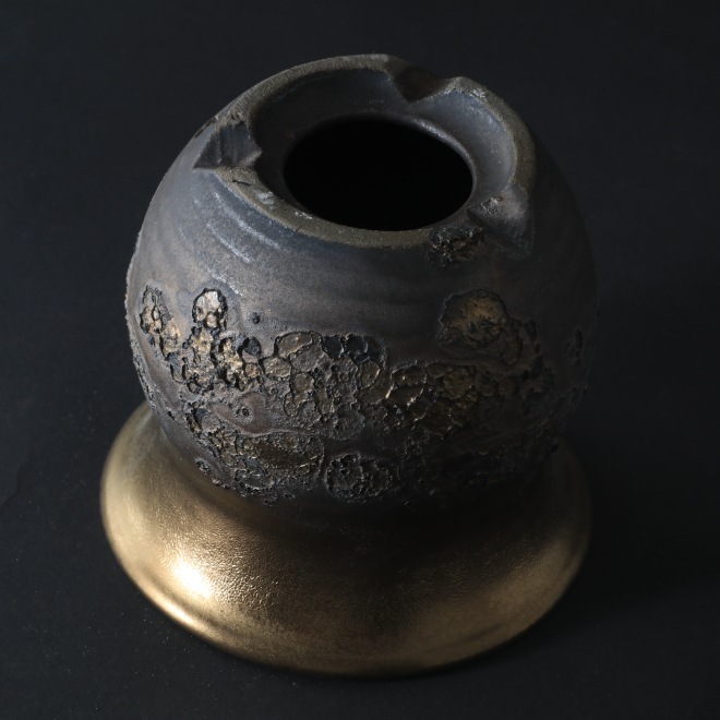 3.1号鉢 高さ約9cm 植木鉢 陶器鉢 塊根植物 アガベ サボテン コーデックス 【銀河鉢金メタリックシリーズ】 作家 陶芸家 横山雄一作 一点物