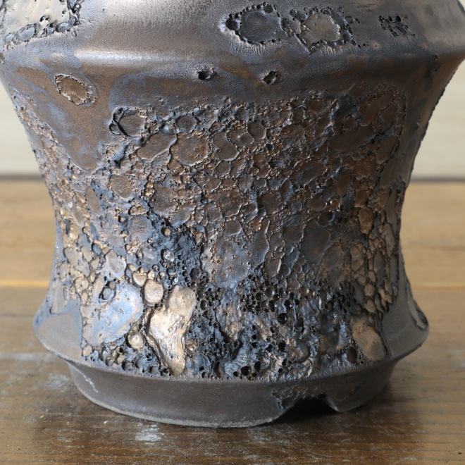 4.3号鉢 高さ約13cm 植木鉢 陶器鉢 塊根植物 コーデックス アガベ サボテン 【銀河鉢クレーター】 作家 陶芸家 横山雄一作 一点物