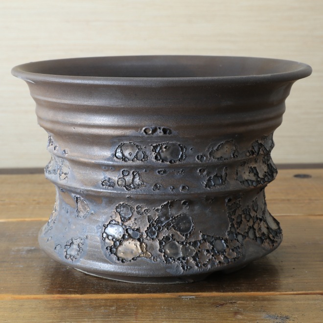 6.8号鉢 高さ約13.5cm 植木鉢 陶器鉢 塊根植物 コーデックス アガベ サボテン 【銀河鉢クレーター】 作家 陶芸家 横山雄一作 一点物