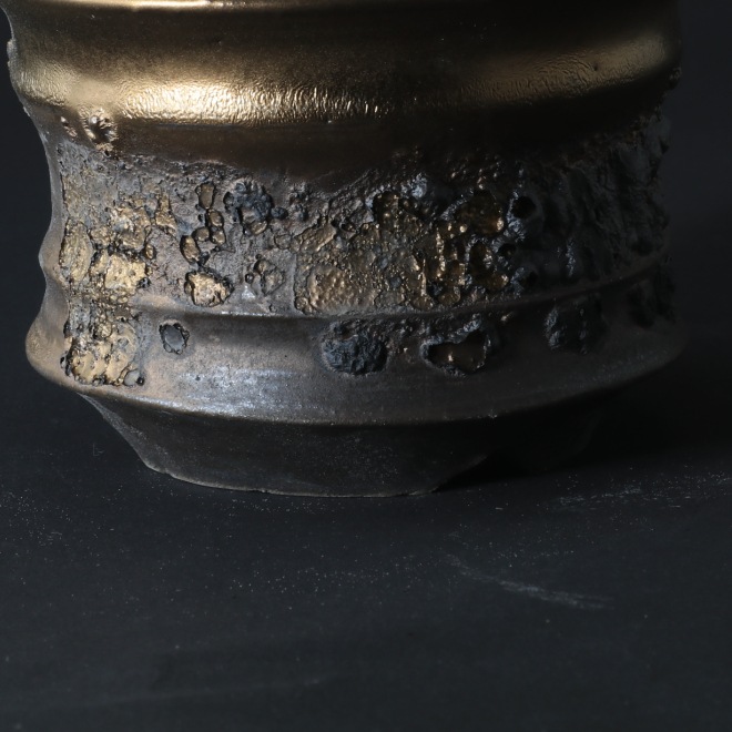 3.6号鉢 高さ約7.5cm 植木鉢 陶器鉢 塊根植物 アガベ サボテン コーデックス 【銀河鉢金メタリックシリーズ】 作家 陶芸家 横山雄一作 一点物