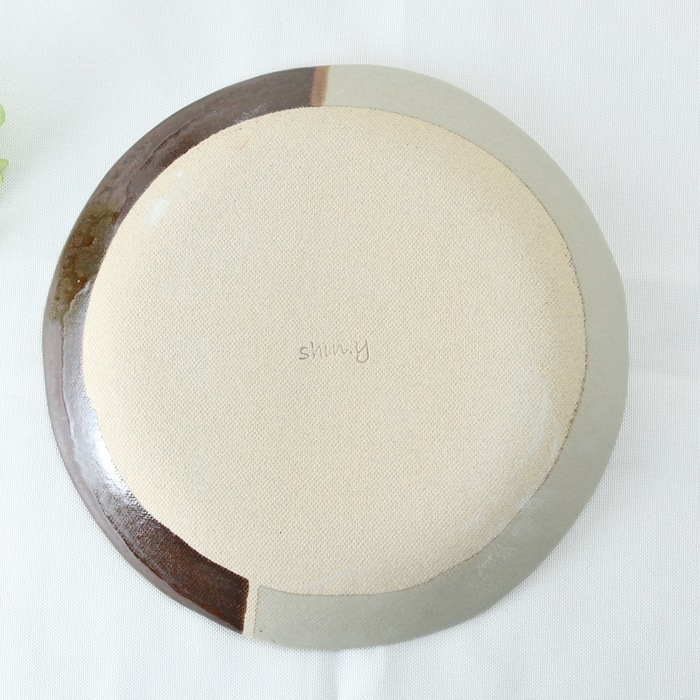 【益子焼】 肉球シリーズ 丸形の浅めパンプレート中皿約19.5cm 【単品１枚】