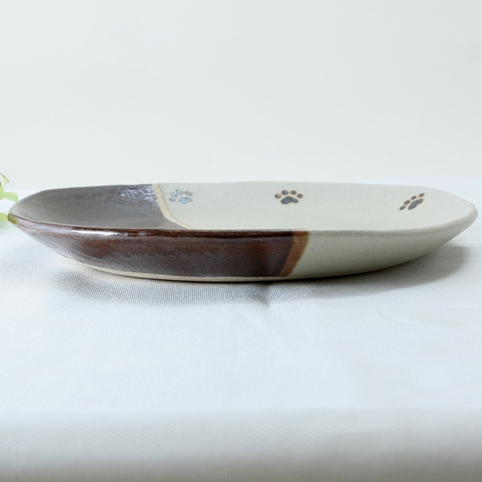 【益子焼】 肉球シリーズ 丸形の浅めパンプレート中皿約19.5cm 【単品１枚】