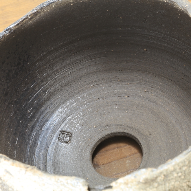【益子焼】 6.5号鉢 高さ約14cm 植木鉢 陶器鉢 塊根植物 アガベ サボテン コーデックス 【炸裂紋鉢 大地の鼓動】 作家 陶芸家 横山雄一作 一点物