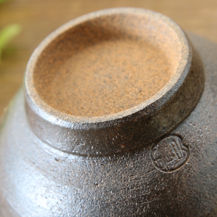 【益子焼】花水木白のご飯茶碗【開いた形・サイズ中・単品１個】