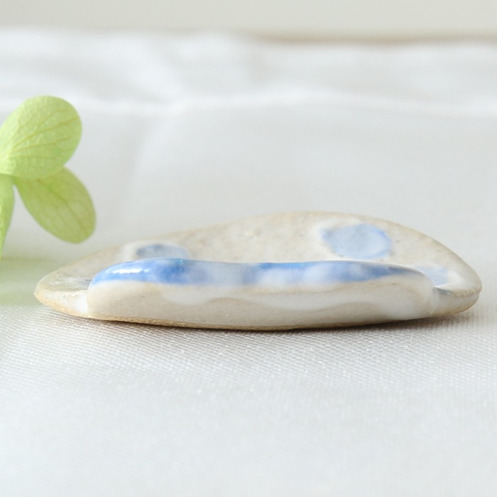 【益子焼】 パステル調のキノコ風の箸置き 落書き風いっちん【単品1個】