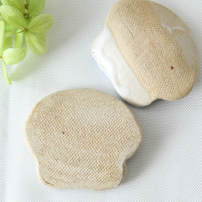 【益子焼】 パステル調のキノコ風の箸置き 落書き風いっちん【単品1個】