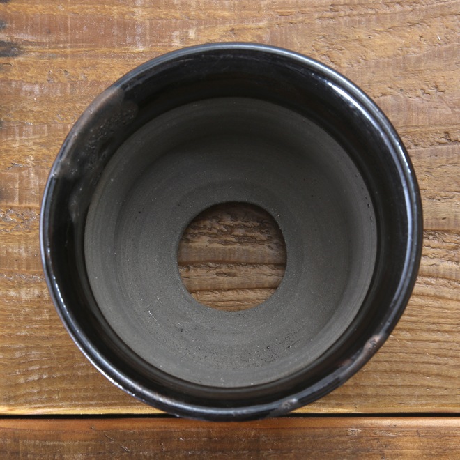 【益子焼】 3.3号鉢 植木鉢 陶器鉢 塊根植物 アガベ サボテン 【黒釉シリーズ ツヤあり Black Brilliant ブラックブリリアント】 高さ約6.5cm 作家 陶芸家 横山雄一作