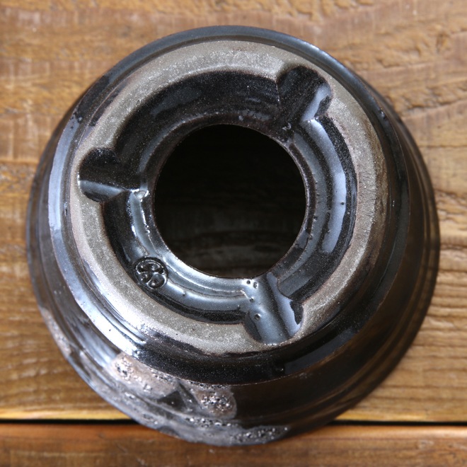 【益子焼】 3.3号鉢 植木鉢 陶器鉢 塊根植物 アガベ サボテン 【黒釉シリーズ ツヤあり Black Brilliant ブラックブリリアント】 高さ約6.5cm 作家 陶芸家 横山雄一作