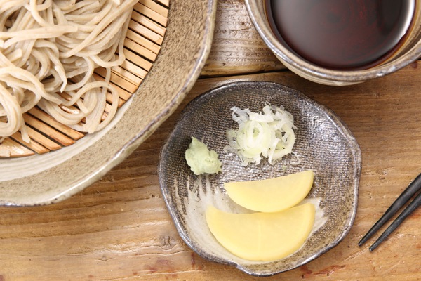 【益子焼】たたら作りの変形醤油皿 しょうゆ皿【単品１枚】