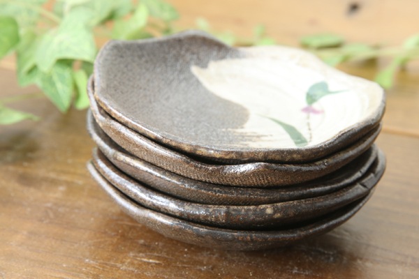 【益子焼】たたら作りの変形醤油皿 しょうゆ皿【単品１枚】