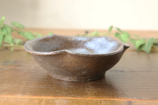 【益子焼】 小皿 豆皿 花形変形お醤油小皿【単品1枚】